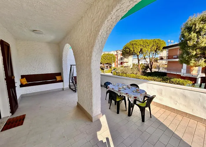 Apartamento Quadrilo Fabiola Con Terrazzo, Aria Condizionata E Vicino Al Mare